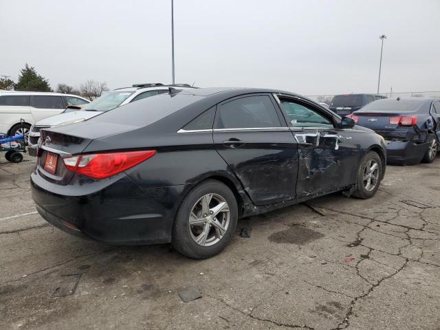 Photo 3 from auction – 2012 HYUNDAI SONATA GLS with VIN 5NPEB4AC5CH389094