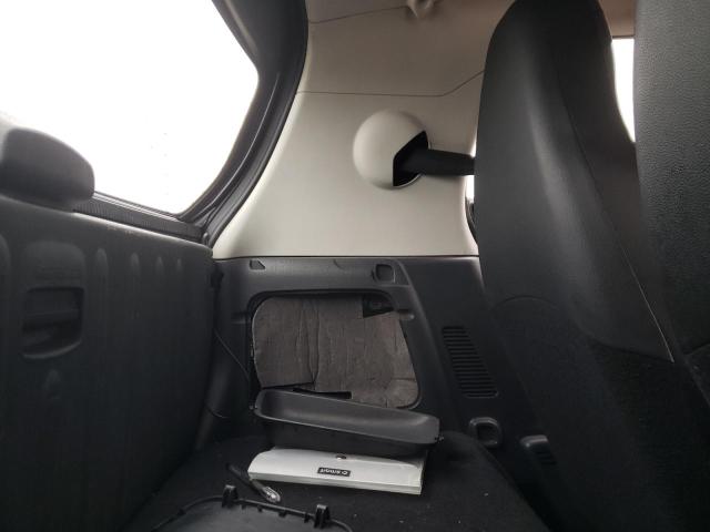 Photo 10 from auction – 2016 SMART FORTWO with VIN WMEEJ9AA3GK842166