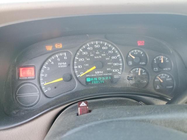 Photo 9 from auction – 2000 CHEVROLET SILVERADO with VIN 2GCEC19V2Y1139080