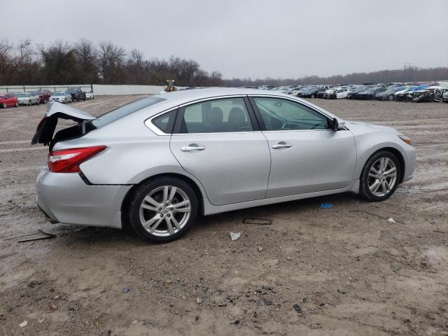 Photo 3 from auction – 2017 NISSAN ALTIMA 3.5 with VIN 1N4BL3AP8HC491981