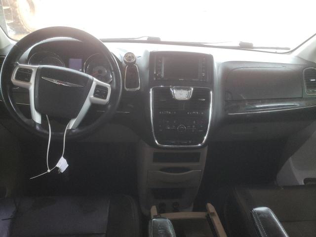 Photo 8 from auction – 2014 CHRYSLER TOWN & COU with VIN 2C4RC1BG2ER399814