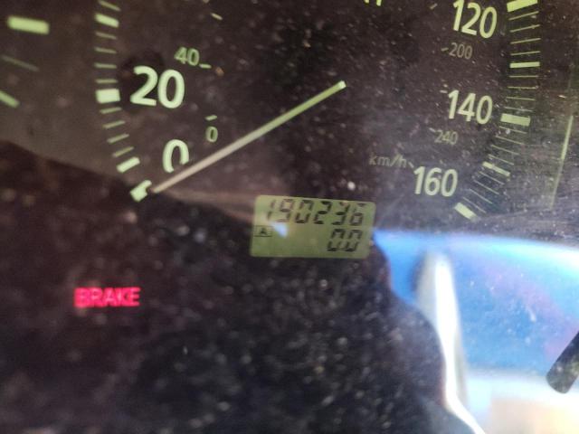 Photo 9 from auction – 2000 INFINITI I30 with VIN JNKCA31A3YT110911