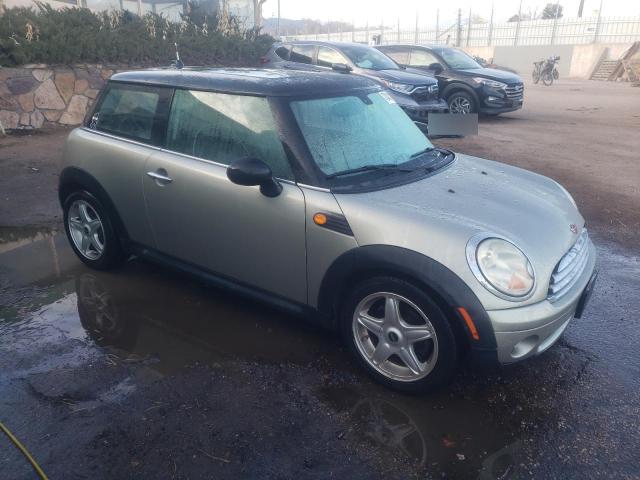 Photo 4 from auction – 2008 MINI COOPER with VIN WMWMF33558TU66684