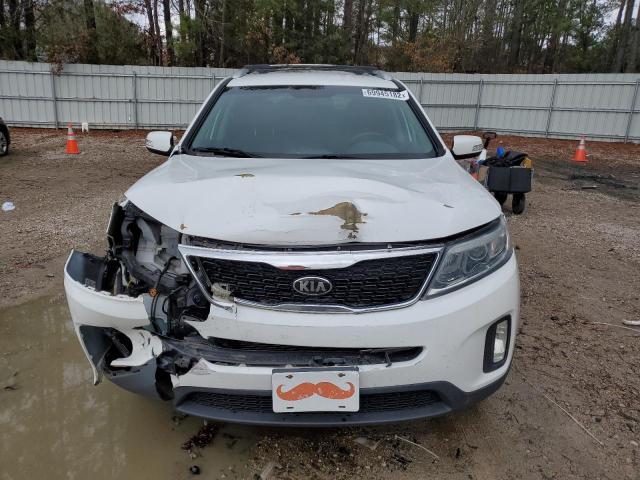 Photo 5 from auction – 2015 KIA SORENTO LX with VIN 5XYKTDA79FG571184