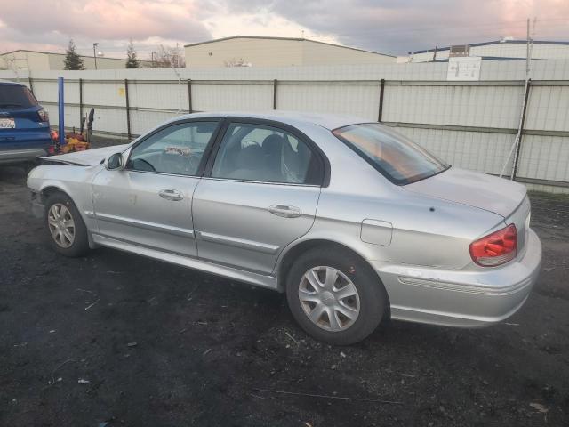 Photo 2 from auction – 2004 HYUNDAI SONATA GL with VIN KMHWF25S94A026980
