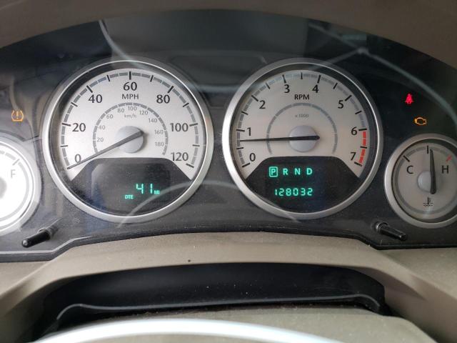 Photo 9 from auction – 2010 CHRYSLER TOWN & COU with VIN 2A4RR2D19AR338378