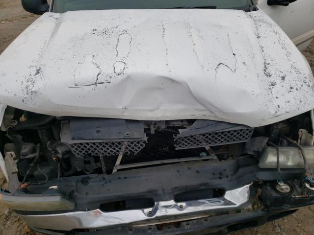 Photo 11 from auction – 2004 CHEVROLET SILVERADO with VIN 2GCEC19VX41241270