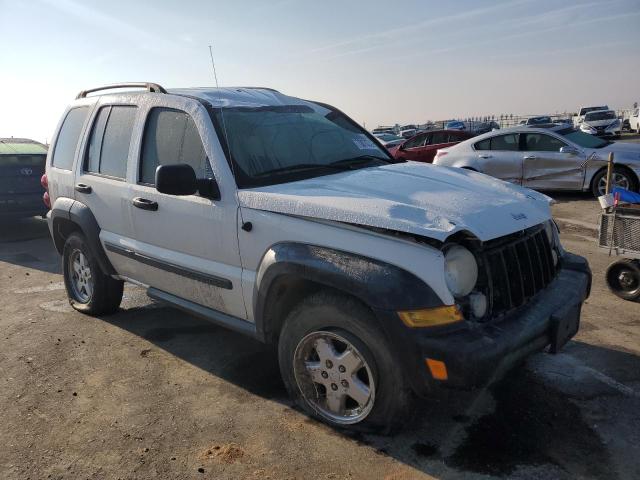 Photo 4 from auction – 2006 JEEP LIBERTY SP with VIN 1J4GL48K16W209038