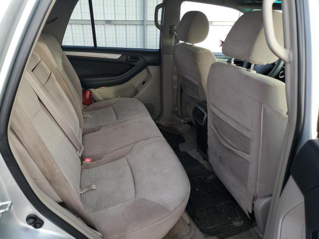 Photo 11 from auction – 2004 TOYOTA 4RUNNER SR with VIN JTEZU14R440040349