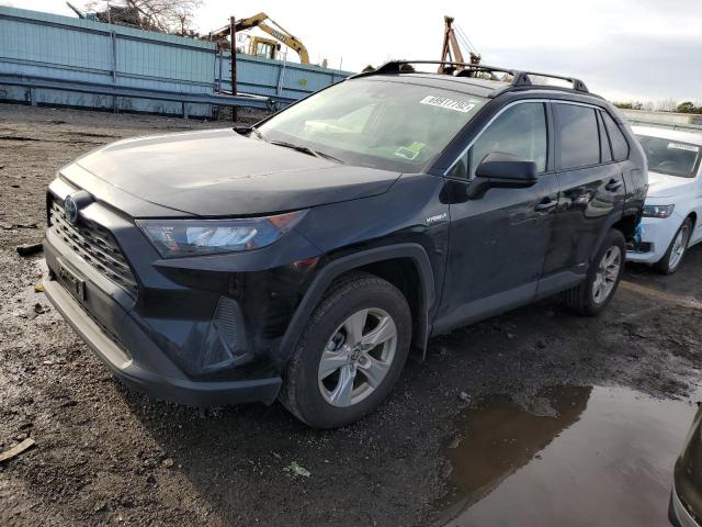 TOYOTA RAV4 LE 2021 with VIN JTMLWRFV5MD135945 - Photo from auction