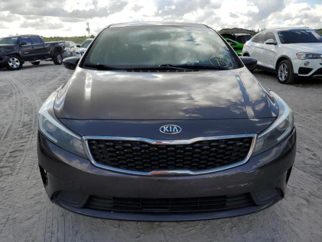 Photo 5 from auction – 2017 KIA FORTE LX with VIN 3KPFK4A79HE047604