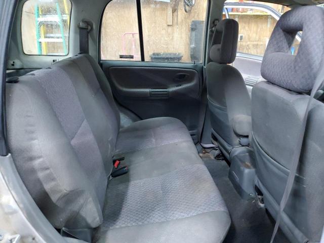 Photo 11 from auction – 2002 CHEVROLET TRACKER with VIN 2CNBJ13C826902211