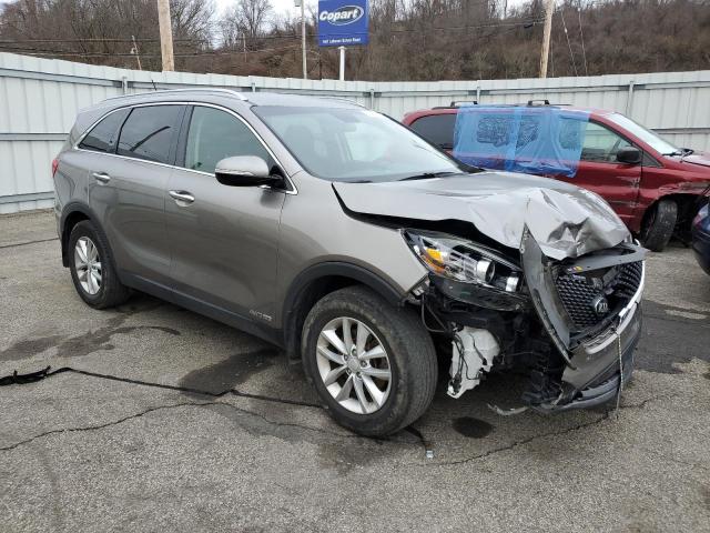 Photo 4 from auction – 2017 KIA SORENTO LX with VIN 5XYPGDA54HG288929