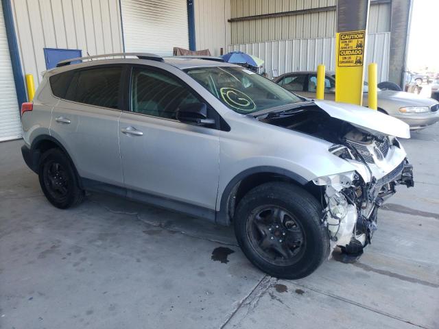 Photo 4 from auction – 2015 TOYOTA RAV4 LE with VIN 2T3ZFREV9FW180307