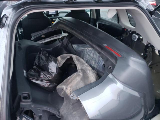 Photo 13 from auction – 2020 TOYOTA RAV4 LE with VIN 2T3G1RFV5LC130263