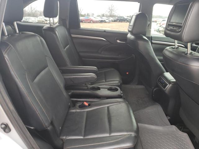 Photo 11 from auction – 2015 TOYOTA HIGHLANDER with VIN 5TDYKRFH6FS108742