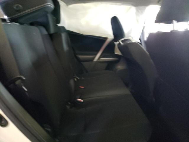 Photo 11 from auction – 2016 TOYOTA RAV4 XLE with VIN JTMRFREVXGJ086646