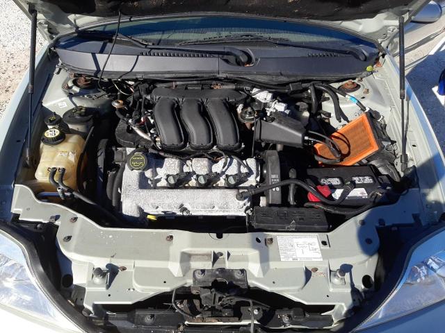 Photo 11 from auction – 2004 MERCURY SABLE LS P with VIN 1MEFM55S24A608719