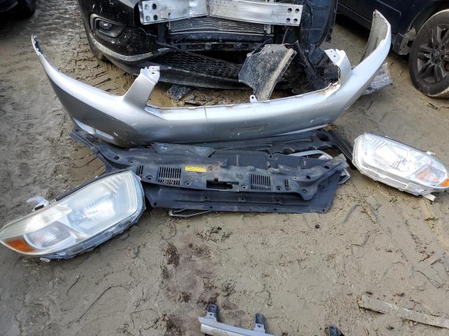 Photo 13 from auction – 2010 TOYOTA HIGHLANDER with VIN 5TDBK3EH0AS007256