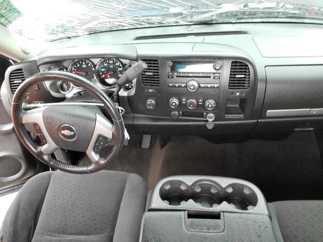Photo 8 from auction – 2007 CHEVROLET SILVERADO with VIN 1GCEK14037Z514270