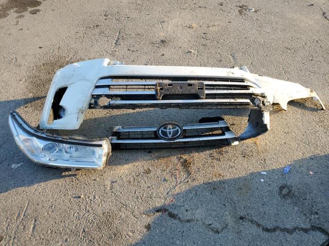 Photo 13 from auction – 2017 TOYOTA HIGHLANDER with VIN 5TDKZRFH1HS512861