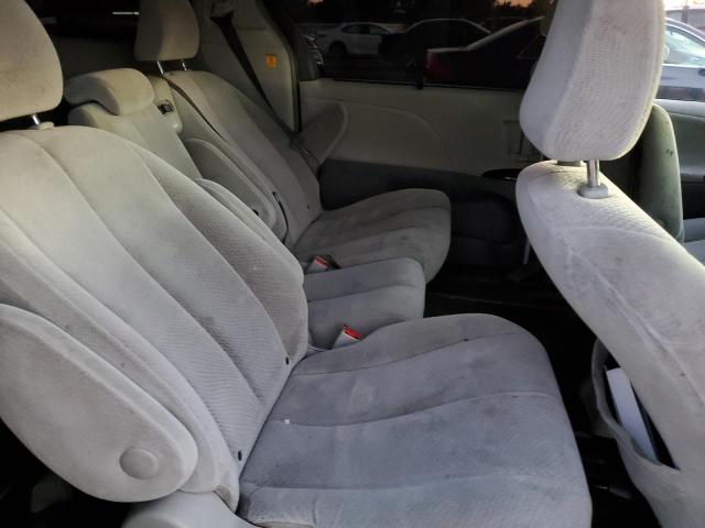 Photo 11 from auction – 2013 TOYOTA SIENNA LE with VIN 5TDKK3DCXDS368844