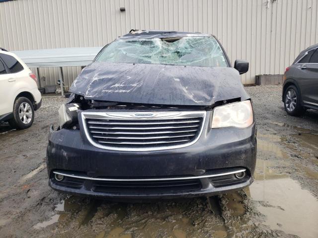 Photo 5 from auction – 2013 CHRYSLER TOWN & COU with VIN 2C4RC1BG2DR674872