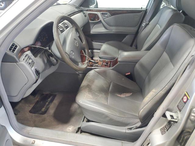Photo 7 from auction – 2001 MERCEDES-BENZ E-CLASS with VIN WDBJF65J11B222882
