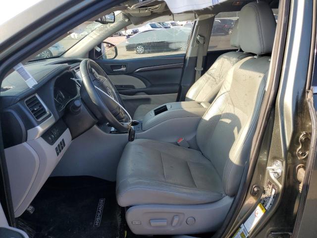 Photo 7 from auction – 2014 TOYOTA HIGHLANDER with VIN 5TDDKRFHXES013176