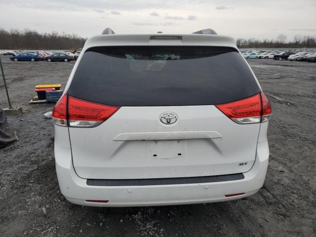 Photo 6 from auction – 2013 TOYOTA SIENNA XLE with VIN 5TDYK3DC8DS299095