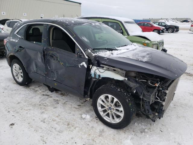Photo 4 from auction – 2020 FORD ESCAPE SE with VIN 1FMCU9G67LUA87968