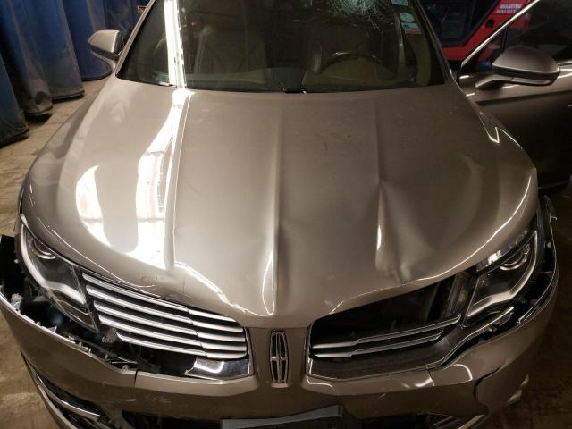 Photo 11 from auction – 2016 LINCOLN MKX RESERV with VIN 2LMTJ8LRXGBL76135