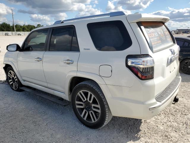 Photo 2 from auction – 2017 TOYOTA 4RUNNER SR with VIN JTEZU5JR9H5149796