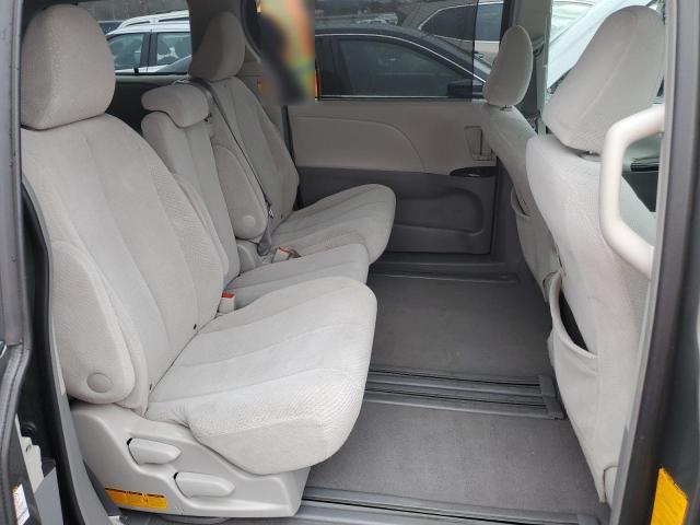 Photo 11 from auction – 2011 TOYOTA SIENNA LE with VIN 5TDKK3DC0BS100088