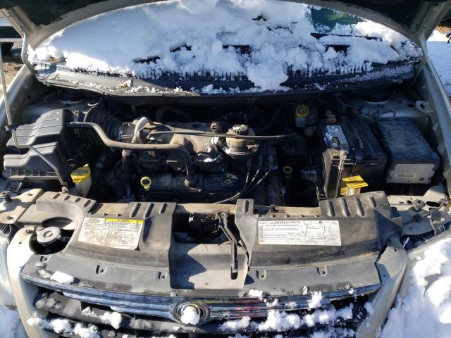 Photo 12 from auction – 2005 CHRYSLER TOWN & COU with VIN 2C8GP54LX5R506149