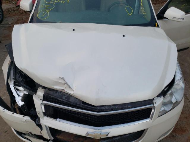 Photo 12 from auction – 2011 CHEVROLET TRAVERSE L with VIN 1GNKVJED4BJ417105