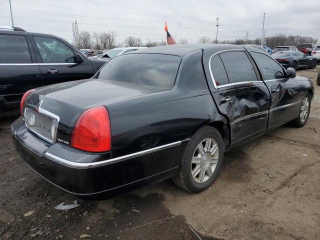Photo 3 from auction – 2011 LINCOLN TOWN CAR E with VIN 2LNBL8EV7BX758694