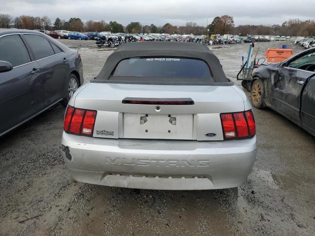 Photo 6 from auction – 2001 FORD MUSTANG with VIN 1FAFP44431F128134
