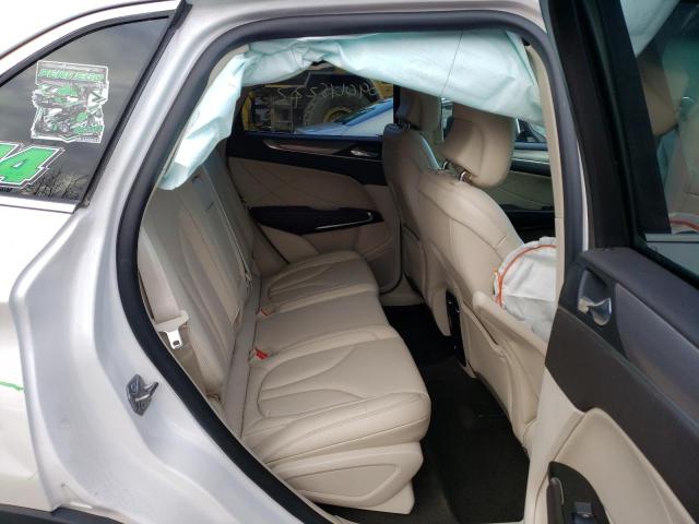 Photo 11 from auction – 2019 LINCOLN MKC with VIN 5LMCJ1D98KUL42261