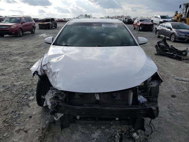 Photo 5 from auction – 2015 TOYOTA CAMRY LE with VIN 4T1BF1FK4FU080647