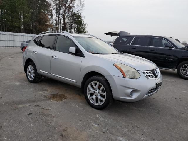 Photo 4 from auction – 2013 NISSAN ROGUE S with VIN JN8AS5MT8DW520275