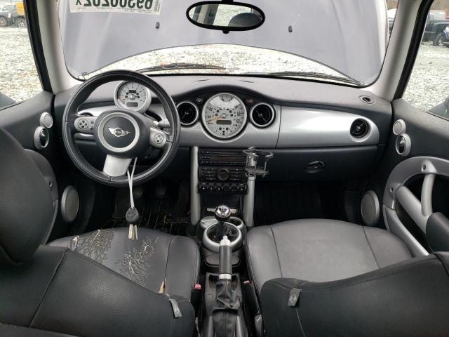 Photo 8 from auction – 2005 MINI COOPER with VIN WMWRC33585TK61063