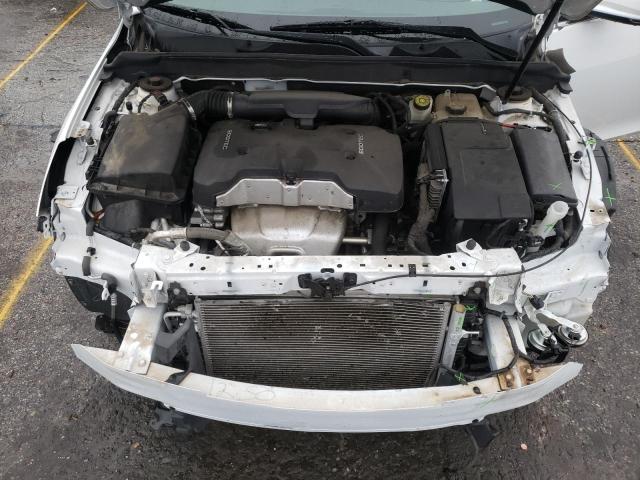 Photo 11 from auction – 2015 CHEVROLET MALIBU 1LT with VIN 1G11C5SL2FF296833