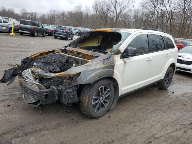 DODGE JOURNEY SE 2017 with VIN 3C4PDCAB4HT683145 - Photo from auction