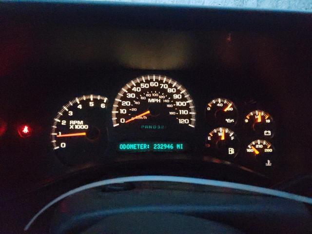 Photo 9 from auction – 2004 CHEVROLET SUBURBAN K with VIN 1GNFK16Z04J177350