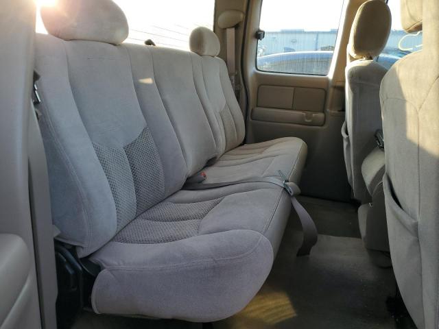 Photo 10 from auction – 2004 CHEVROLET SILVERADO with VIN 2GCEC19V841402635