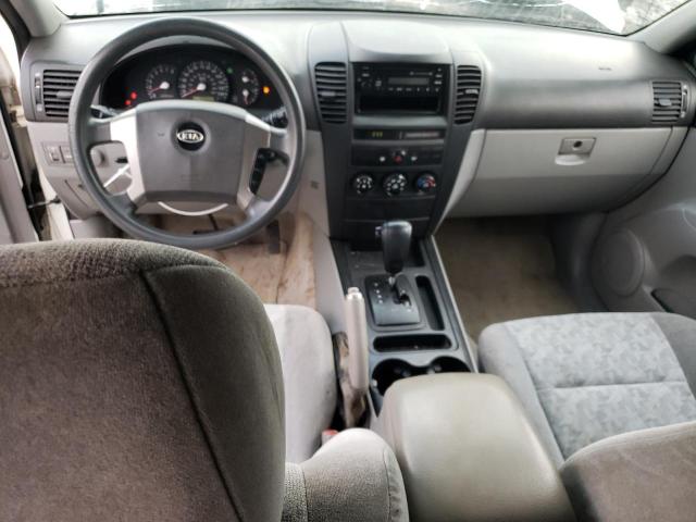 Photo 8 from auction – 2006 KIA SORENTO EX with VIN KNDJD733265645719