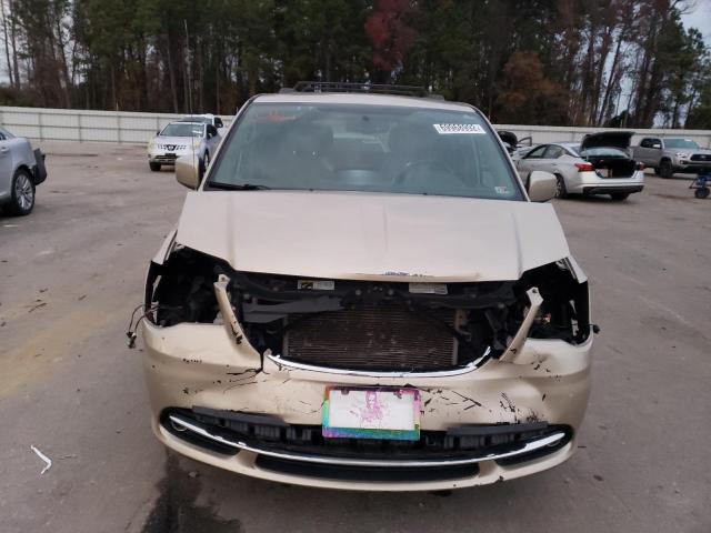 Photo 5 from auction – 2013 CHRYSLER TOWN & COU with VIN 2C4RC1BG3DR785379