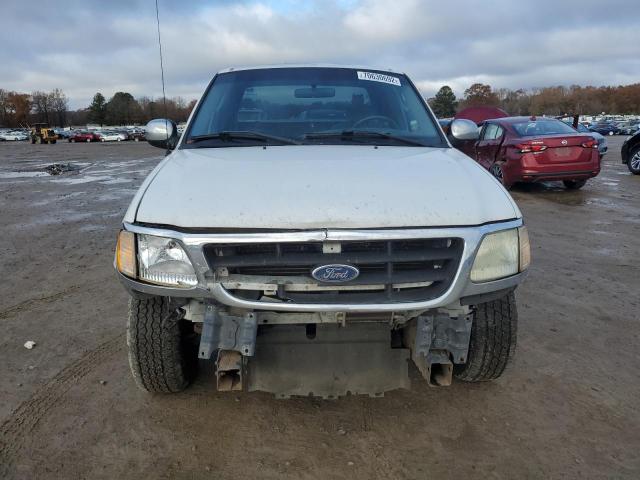 Photo 5 from auction – 2002 FORD F150 with VIN 1FTRX172X2NB04744