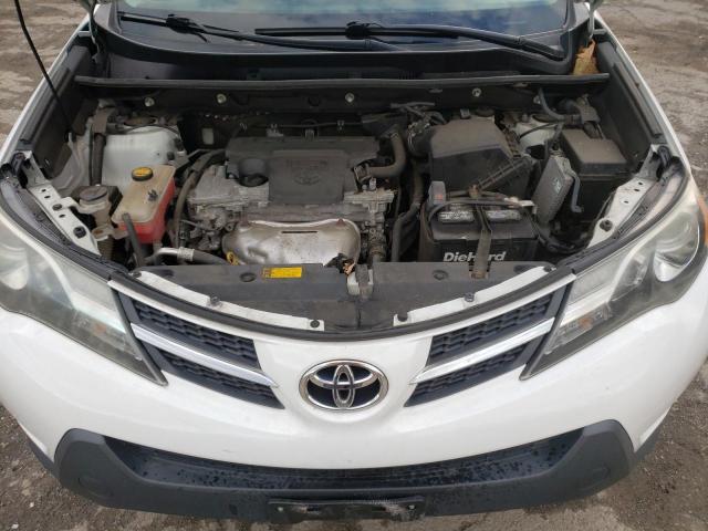 Photo 12 from auction – 2015 TOYOTA RAV4 LE with VIN 2T3BFREVXFW260796